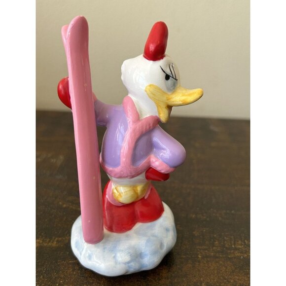 Disney Daisy Duck Figurines Glass Enesco Mickey & Co Holiday Ski Pink Bow Donald - Picture 7 of 12